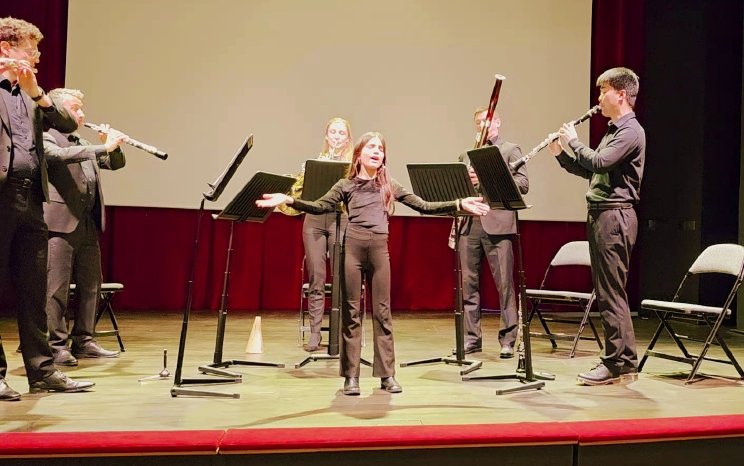 Alissia und Ensemble © Maria Kapshushenko.jpg