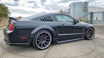 Cor.Speed meets Wheels4you: Individueller Mustang auf DeVille Inox