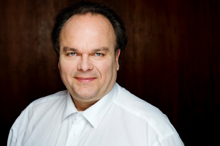 Martin Petzold_Oper Leipzig_Foto Kirsten Nijhof.jpg