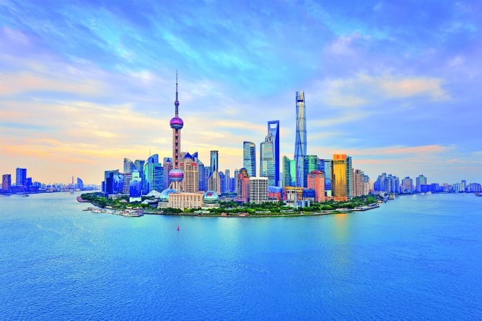 ┬®_zorazhuang_599494684_Shanghai Skyline Panorama.jpg