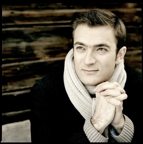 Capucon_Renaud_(c)_Mat_Hennek.jpg