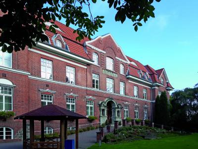 Das ehemalige Krankhaus dient heute dem Kreisjugendring Pinneberg als Seminar- und Gästehaus.