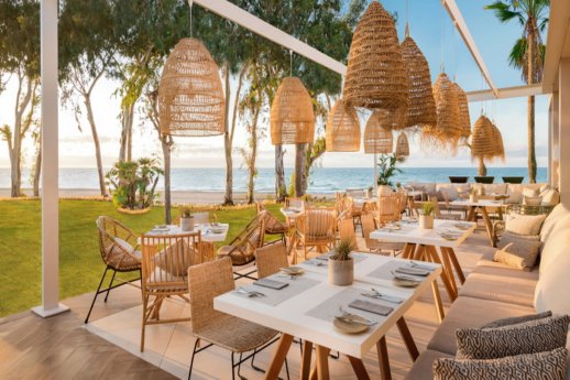 Ikos_Andalusia_Beach_Club_Restaurant_Outdoor_792x432_(1)[1].jpg