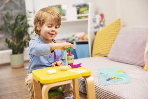 Play+_Steck- und Spiel-Set Fingerfood Spielszene.jpg