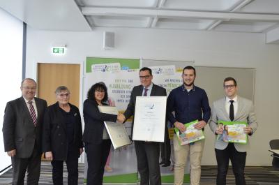 Vertragsunterzeichnung