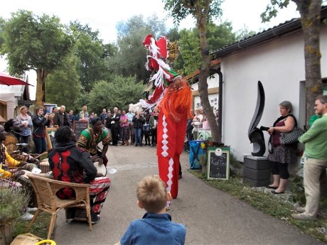 AF-Birkenried, Stelzentänzer.JPG