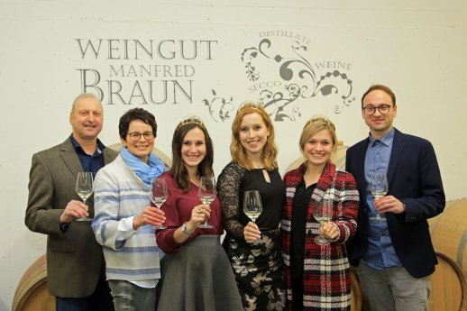 Manfred Braun, Helene Braun, Inga Storck, Klara Zehnder, Carolin Klöckner und Tobias Braun (v. l.jpg