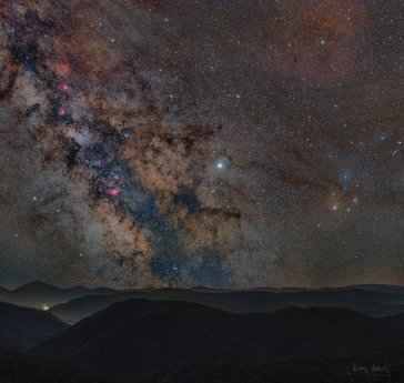 Sternenhimmel über dem Biosphärenreservat Pfälzerwald_Foto Christian Mücksch.jpg