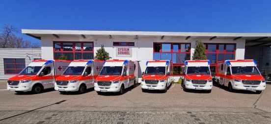 DRK-Kreisverband Karlsruhe e. V. nimmt sechs neue Rettungswagen in Betri....jpg