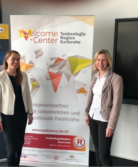 Filomena Hanhörster (l.) und Petra Bender vom TRK-Welcome Center.png