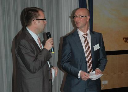 2013 02 28 HWM Tagung1Die Studiengangsleiter Prof. Dr. Frank Ziegele und Prof. Dr. Hans Vossensteyn begrüßten die Teilnehmerinnen und Teilnehmer des 10. Osnabrücker Kolloquiums zum Hochschul- und Wissenschaftsmanagement.