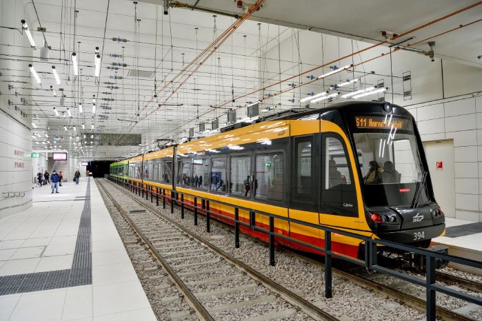 Karlsruher_Stadtbahntunnel,_KTG,_Foto_Fabian_von_Poser.jpg