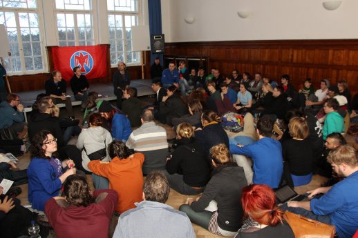 Rosa und Karl 2013 -  Plenumsdiskussion.jpg