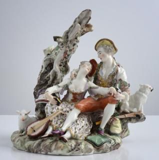 Schäferpaar, um 1765, Johann Christoph Haselmeyer, Porzellan-Manufaktur Ludwigsburg (Stiftung Kunsthaus Heylshof Worms, Foto: Stefan Blume, Worms)