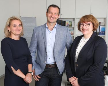 (v.ln.r.) Sabine Resch, Andre Trofimov, Jessica Schultka