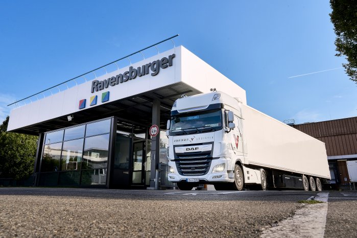 22_2 Palettieren und Ausliefern.jpg