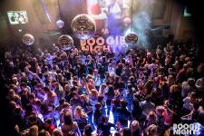 Bee Gees-Euphorie - und die Tanzfläche brennt!