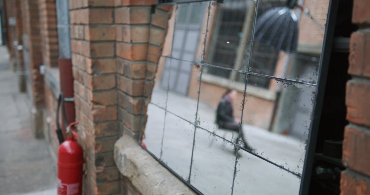 BlinderFleck_Pressebild_08_Mutter anonym ©Flemming Postproduktion.jpg