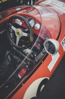 Zahlreiche Gäste des AvD-Oldtimer-Grand-Prix informierten sich am Pirelli Stand über Reifen für ihre klassischen Porsche Modelle. An vielen der ausgestellten Sportwagen waren Pirelli P 6000 montiert / Copyright: @amyshorephotography