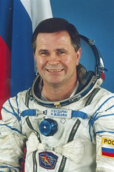 Kosmonaut Nikolai Budarin.jpg
