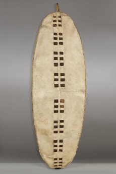 Ngwembe, Schild der Wahehe, Sammlung Rudolf von Bennigsen, 1920 © Landesmuseum Hannover.jpeg