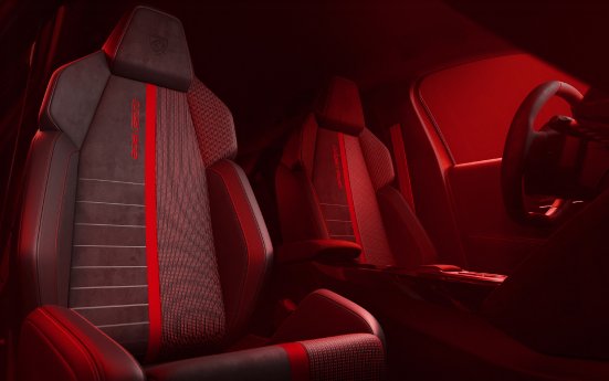 PEUGEOT E-208 GTi (5).jpg