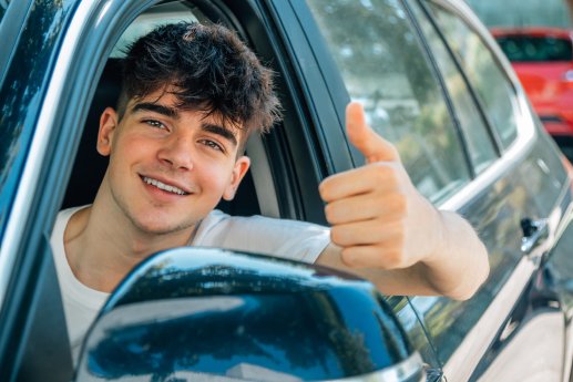1762333242_251105_GTUE_PM_Fahranfaenger_Auto-scaled.jpeg