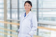 Mai Thi Hornaus ist Fachärztin für Frauenheilkunde am Klinikum Karlsruhe