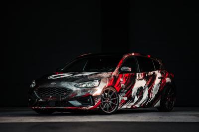 Osman Focus ST mit Logo