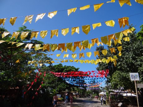 016-Praia do Forte(c) K.-H. Milter, Karawane.JPG