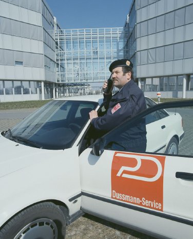 sicherheitsdienst1.jpg