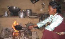 Bisher übliche offene Feuerstellen führen zu Erkrankungen an Augen, Lungen und Herz