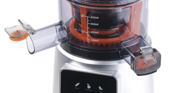 NX-8651_10_Rosenstein_und_Soehne_Digitaler_Slow_Juicer_und_Kaltpress-Entsafter_f._ganze_Fruechte.jpg