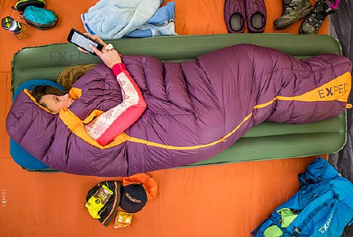 EXPED_Comfort_wms_Action_2019_LR.jpg