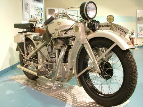 Neander-Motorr-der--6-.jpg