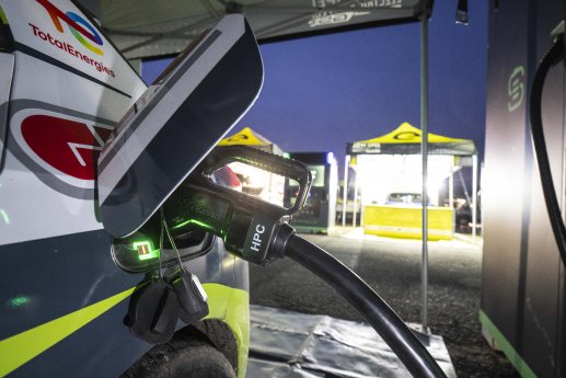 InnovativNeueLadeinfrastrukturfrADACOpelElectricRallyCup (3).jpg