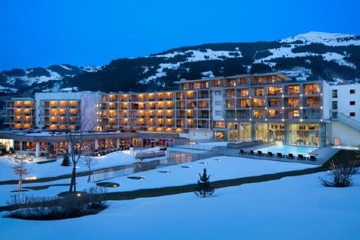 Kempinski Hotel Das Tirol_Back_Pool.jpg