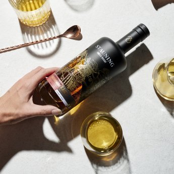 Stauning KAOS Rum Cask Mood 01.jpg