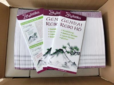 Die neuen Flyer für Ausbildungen in der Gendai Reiki Hō sind angekommen.