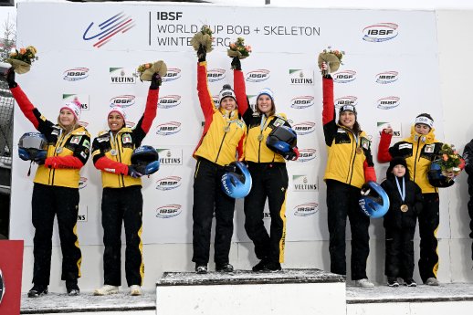 DEUTSCHES_PODIUM2er_Bob_Frauen_WC_Winterberg_2025_01_04_995_©Dietmar_Reker.jpg