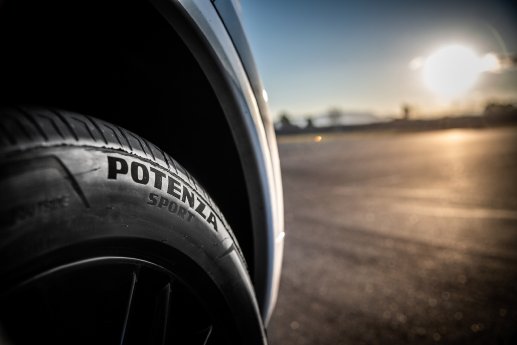 Bridgestone Potenza Sport fährt Testsieg im Sommerreifentest 2023 der Auto Zeitung ein.jpg