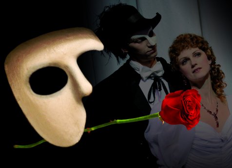 Das_Phantom_der_Oper_Paar_Rose_Maske.jpg