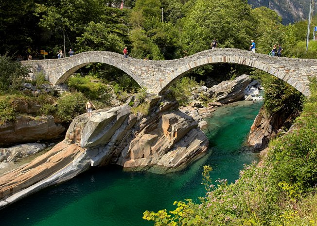 High quality-Ponte dei Salti Lavertezzo.jpg
