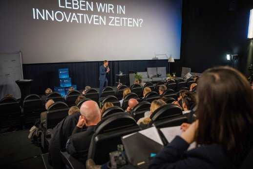innovationsforum-mittelhessen-2023-ramge02.jpg