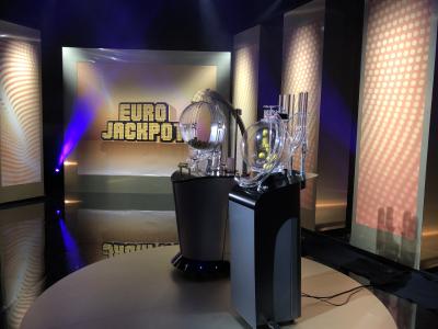 Die zweite Ziehung in Folge, dass der Eurojackpot geknackt wurde: Ein Spielteilnehmer aus Schweden konnte am 27. November die Gewinnklasse 1 treffen und erhält dafür 11.237.997,10 Euro. Er ist der inzwischen achte schwedischen Eurojackpot-Millionär seit Start der Lotterie im März 2012 (c) WestLotto