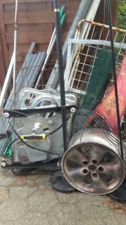Mobile Schrotthändler aus Bottrop nehmen auch Sperrmüll mit