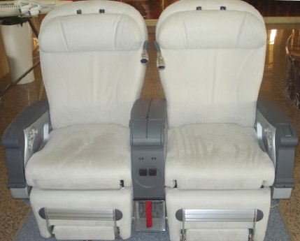 Comfort Class Seats 800x650.jpg