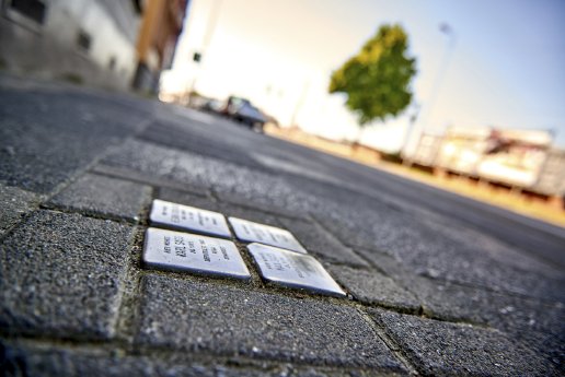 Stolpersteine in Mülheim_Achim Meurer © MST.jpg