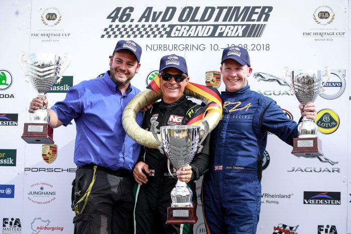 AvD-OGP-2018_Siegerehrung-FIA-Masters-Historic-F1_Foto-AvD-GruppeC.jpg