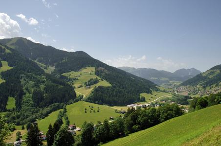 Neue menschen kennenlernen in kirchdorf an der krems. Sierndorf Singles kennenlernen aus wildschnau. Reiche mnner kennenlernen aus gnserndorf. Kostenlose partnersuche aus schnau an der triesting
